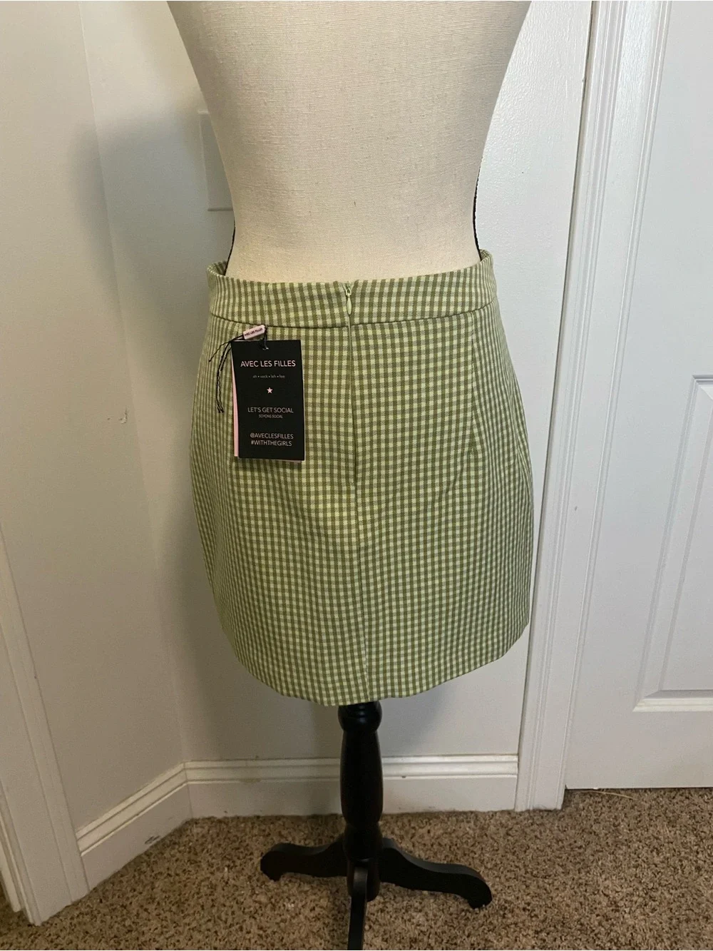 NWT Avec Les Filles Light Green Gingham Mini Skirt